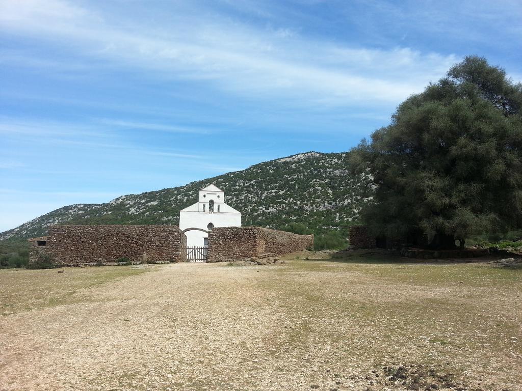 B&B Elianto Santa Maria Navarrese Exterior photo